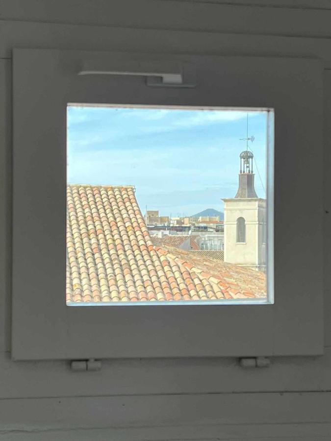 Romantic Duplex With Terrace And Great Views Girona Dış mekan fotoğraf