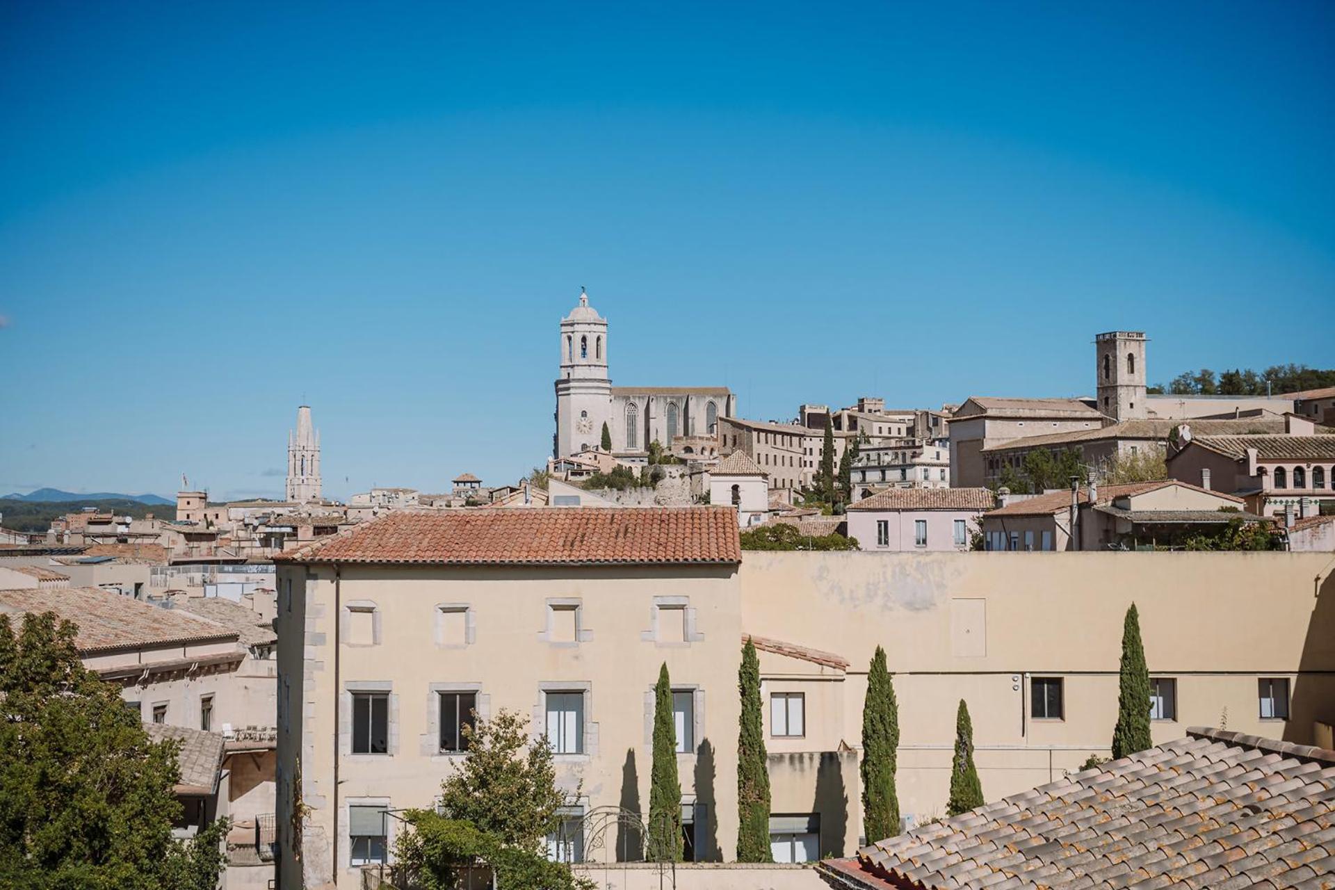 Romantic Duplex With Terrace And Great Views Girona Dış mekan fotoğraf